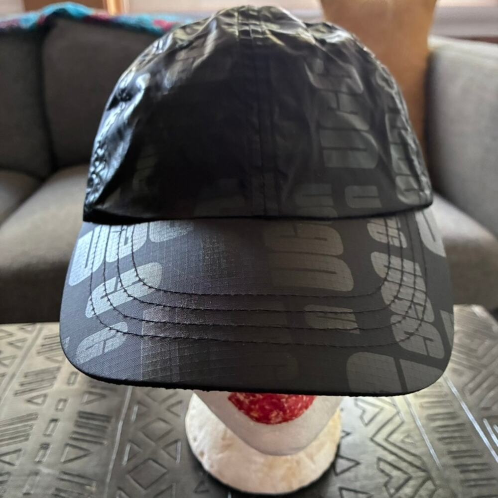 UGG Womens Black Allover Logo Print Baseball Cap Lightweight Snapback Hat